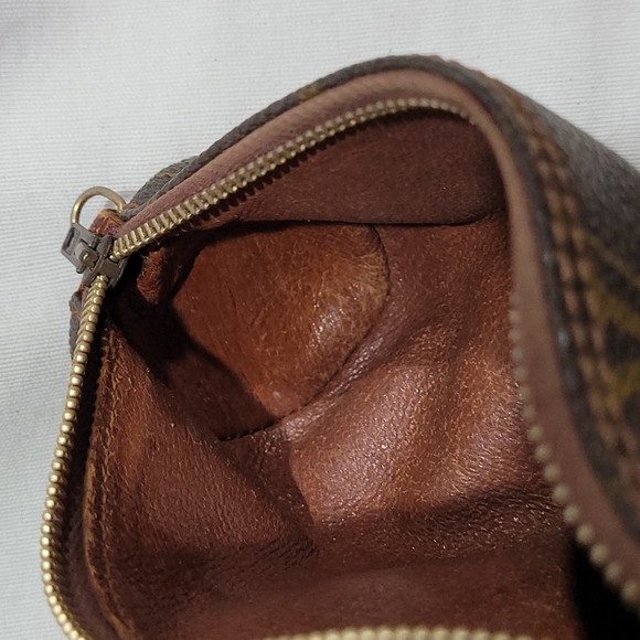 Auth Louis Vuitton Papillon Pouch vtg - Picture 13 of 15